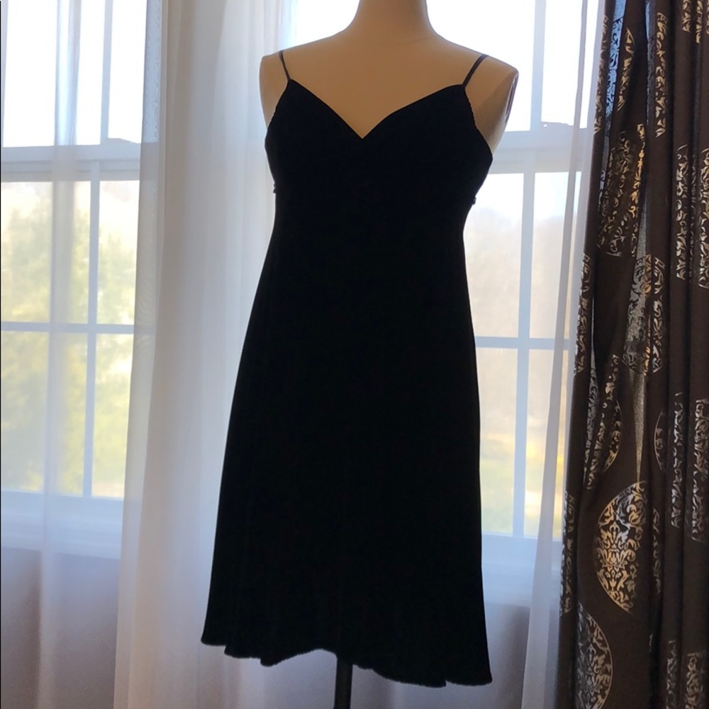 Black velvet Betsy Johnson A line dress